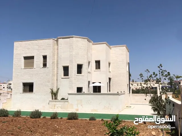320 m2 More than 6 bedrooms Villa for Sale in Irbid Al Thaqafa Circle