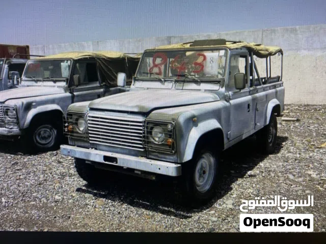 1999 لاند روفر اخرى