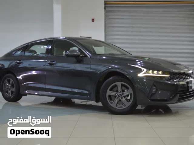 2023 كيا K5 LXS FWD