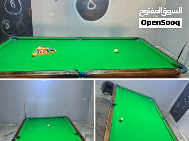 للبيع طاولة بلياردو 7 قدم