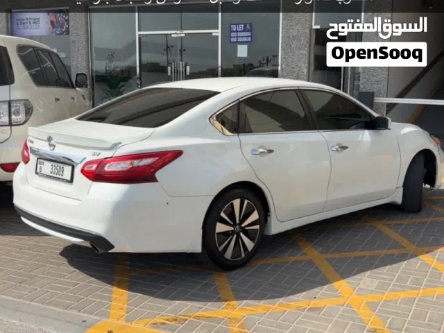 2017 Nissan Altima SV