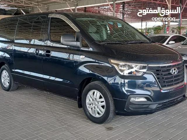 Used Hyundai H1 in Um Al Quwain