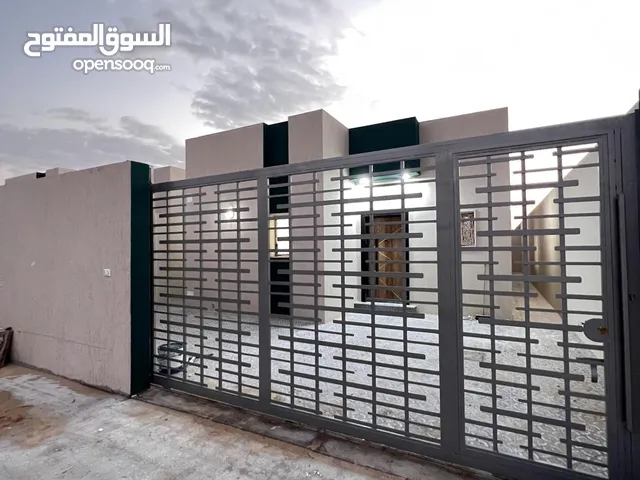 160 m2 3 Bedrooms Townhouse for Sale in Misrata Tamina