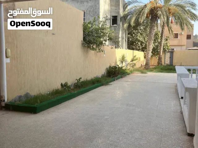 مبنى للايجار نشاط تجاري أو للشركات او مدرسة فى السبعة بالقرب من مصحة كندى