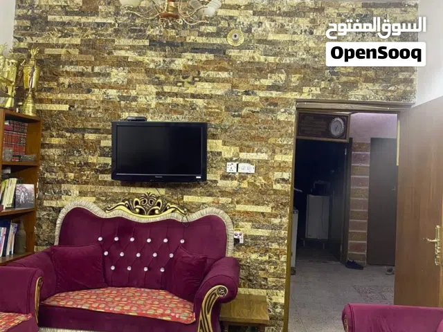 بيت كامل للبيع داخل حي الجهاد قريب على المطار الدولي