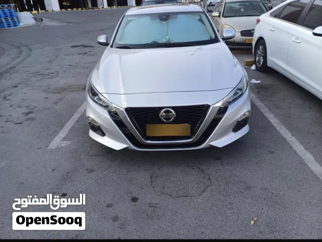 2019 نيسان التيما SL