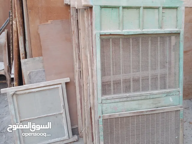 شبابيك قديمه طراز الأول على حطتهم