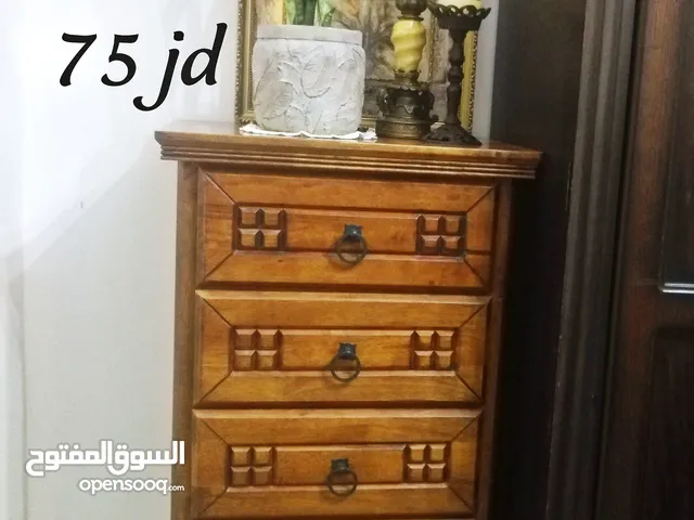 وحدة دروج مستعمل بحالة الجديد خشب صلب ثقيل