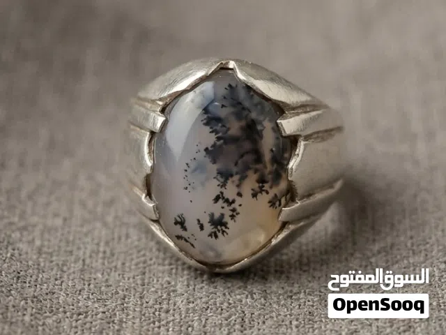 خاتم عقيق شجري عماني ب25 فقط