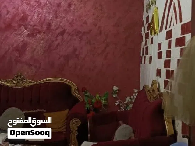 100 m2 4 Bedrooms Townhouse for Sale in Zarqa Russayfah