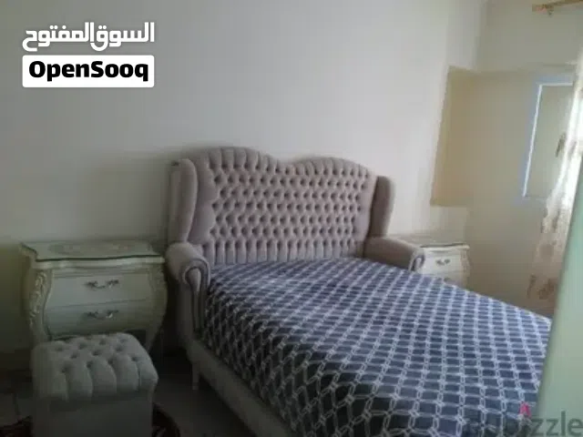 اثاث للبيع