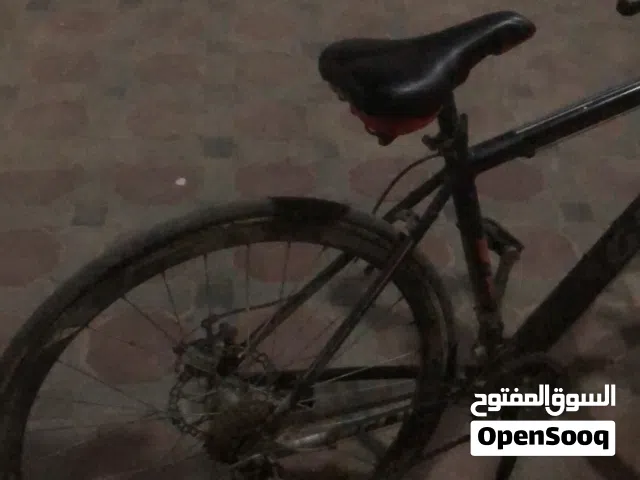 السيكل بحاله جيده جدااا قابل بحد المعقوللللل