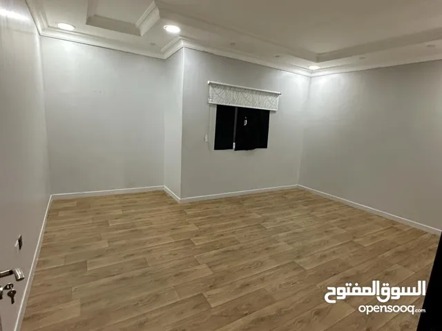 شقة للايجار - حي الرياض - حي الحمراء