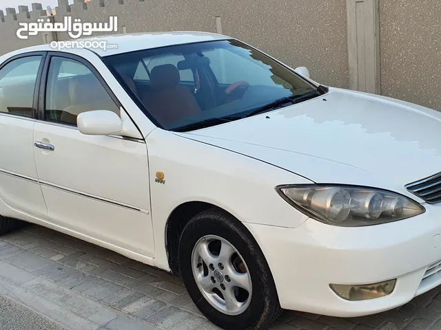 Toyota Camry 2006 four cylinder well-maintained 2.4L truble free passing new .