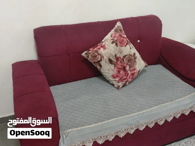 أثاث مستعمل للبيع