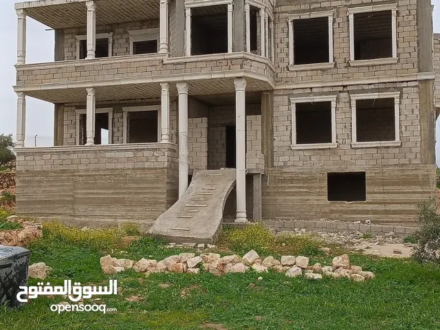 600m2 5 Bedrooms Villa for Sale in Jerash Other