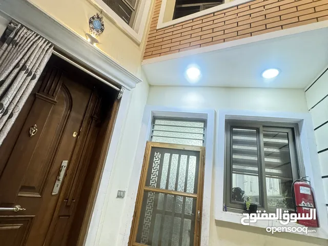 120 m2 5 Bedrooms Townhouse for Sale in Baghdad Al-Sulaikh
