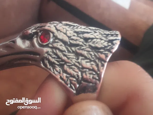 خاتم صقر ربي يبارك للبيع العنوان بنغازي القوارشه
