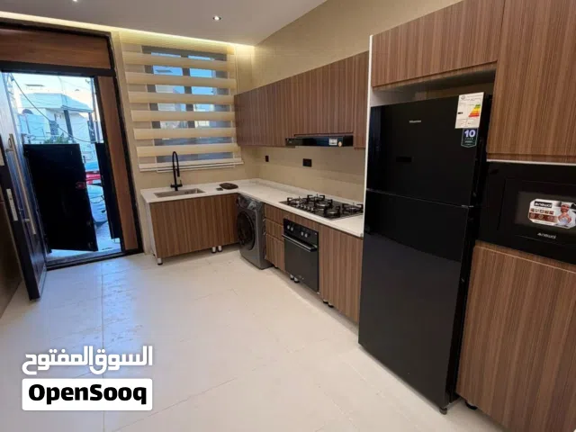 شقة للايجار مفروشة جديدة في المنصور