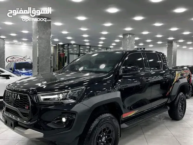 تويوتا هيلوكس GR 2024