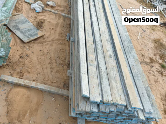 سقالة خشب بناء مستعمل نضيفه
