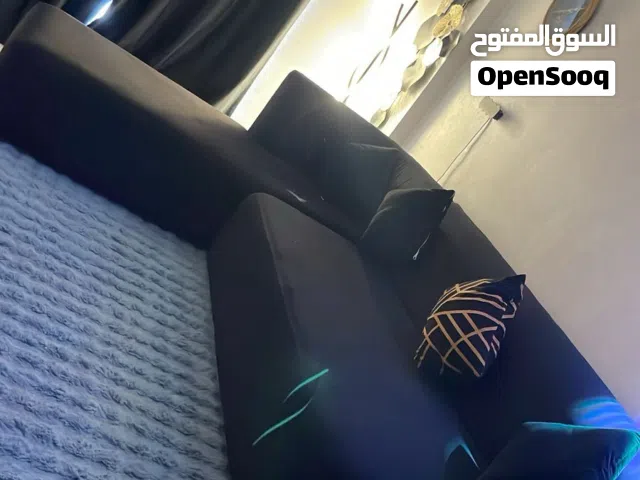 كنب زاويه بحاله جيده