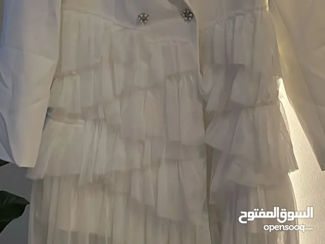 فستان جديد للبيع