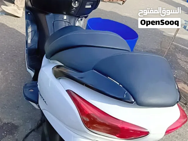 2016 هوندا أخرى