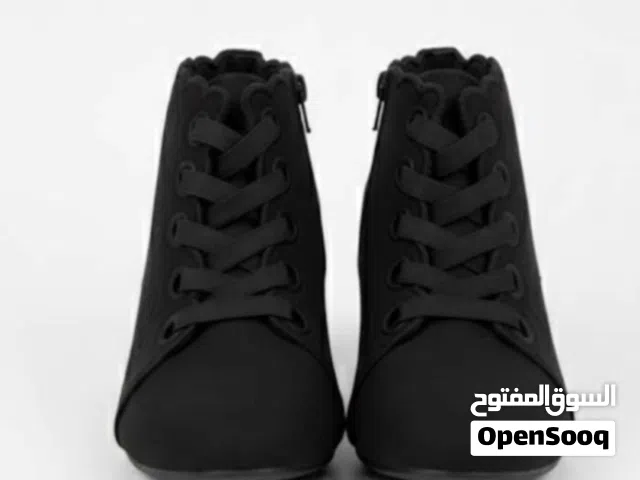 كعب شتوي أنيق وجذاب..