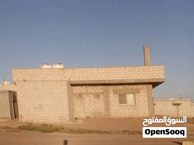 217 m2 3 Bedrooms Townhouse for Rent in Mafraq Al-Za'atari