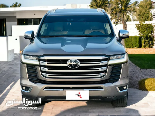 AED 3,980 PM  LAND CRUISER 2022 VXR  FULL SERVICE HISTORY  GCC SPECS  BRAND NEW CONDITION