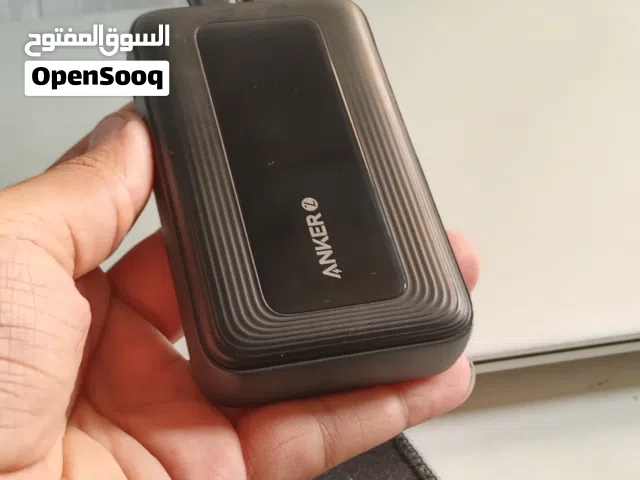 باور بانك من أنكر للبيع استعمال اسبوع في السفر فقط بحالة تشبة الجديد بالظبط