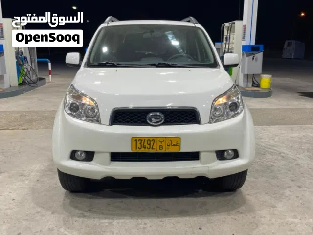 2008 دايهاتسو YRV