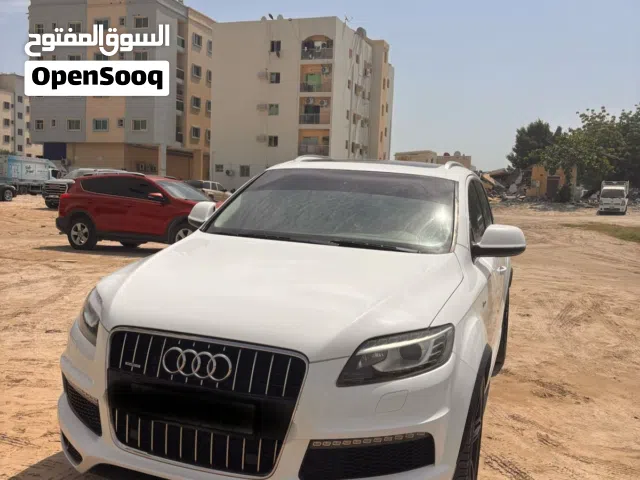 2012 أودي Q7 Standard