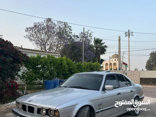 BMW 525  توب نضافة