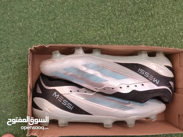 حدأ كرة القدم
