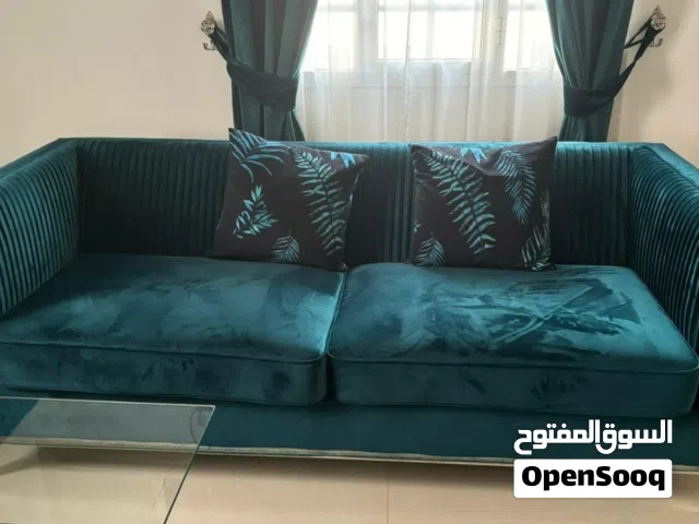 اثاث شبه جديد