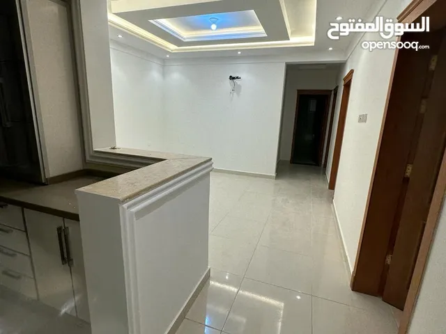 150 m2 3 Bedrooms Apartments for Rent in Jeddah An Nakhil