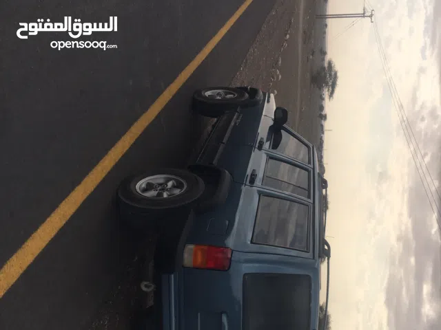 جيب شيروكي 1999 نظيف جداً جداً