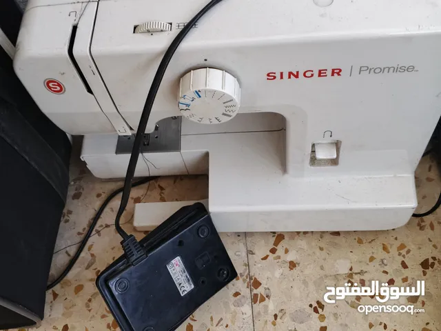 ماكينه سنجر للبيع ب 70 دينار