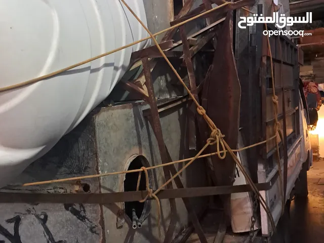 شراء جميع انواع خرده الخردوات والكراكيب نشتري المكيفات القديمة والمعطلة والمطابخ وتنكات المياه