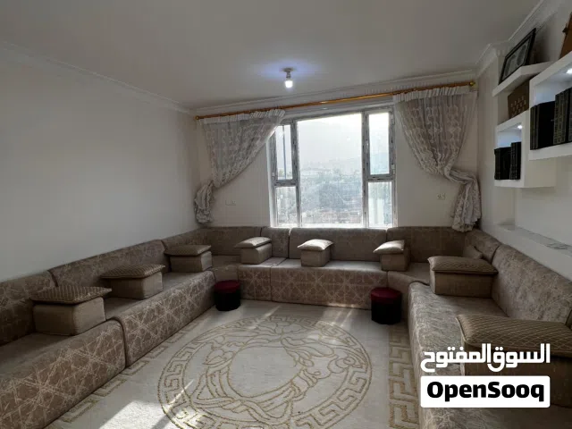 شقة فخمة VIP للبيع في صنعاء حدة مساحة 180