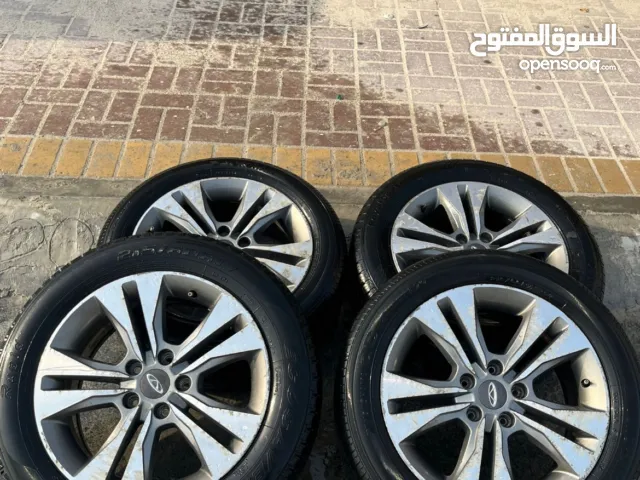 رنقات للبيع 5 بلوط يركبون اغلب السيارات