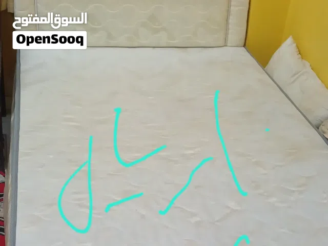 سرير بالمرتبه