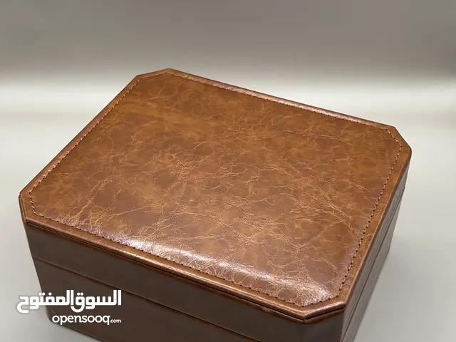 علب للعود فاخر جلد بالوان متعددة