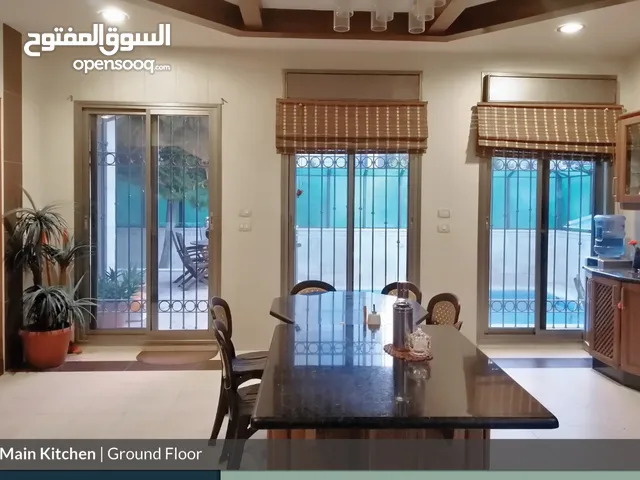 540 m2 More than 6 bedrooms Villa for Sale in Amman Al Kursi