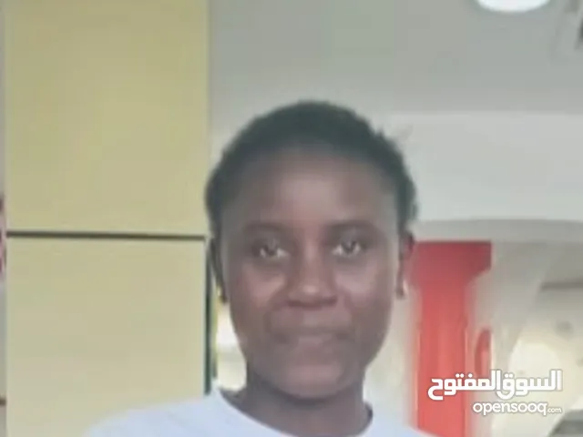 التنازل عن عاملة كينية ممتازة