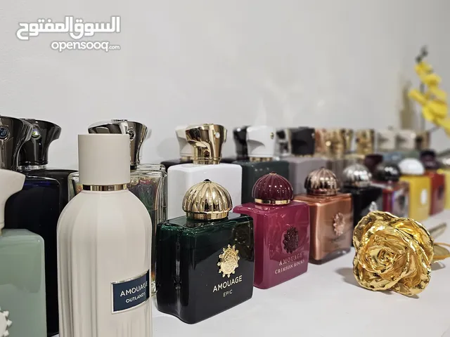 مجموعة عطور أمواج مستعملة بكميات متفاوتة للبيع بالجملة أو بالحبة