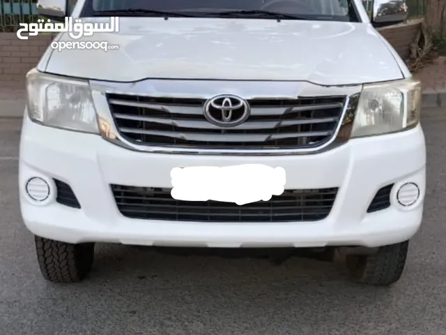 Used Toyota Hilux in Muscat