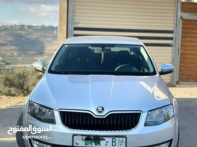 سكودا اوكتافيا 2016 للبيع